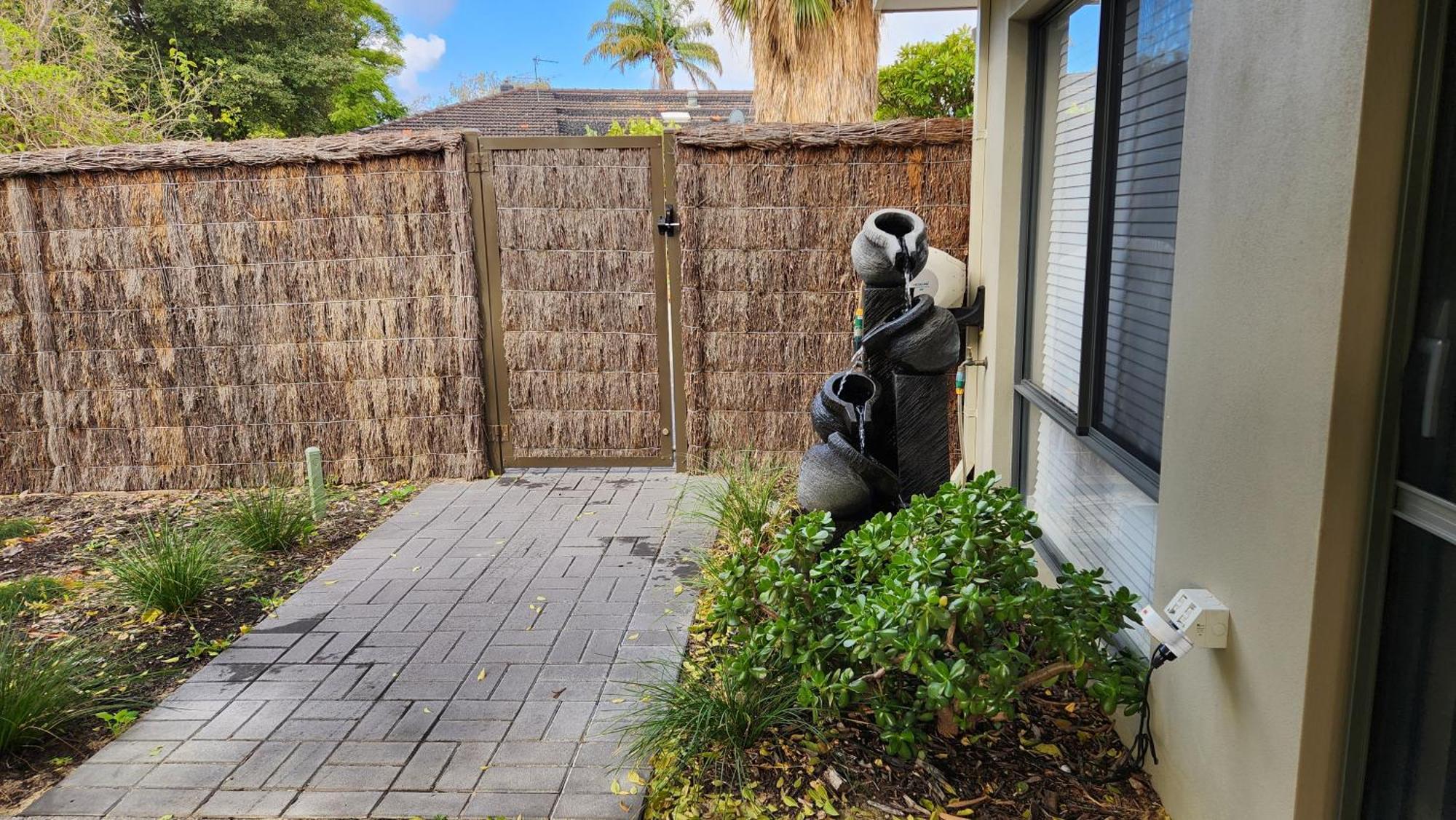 Tranquil Gumnut Cottage - Close To Airport 퍼스 외부 사진
